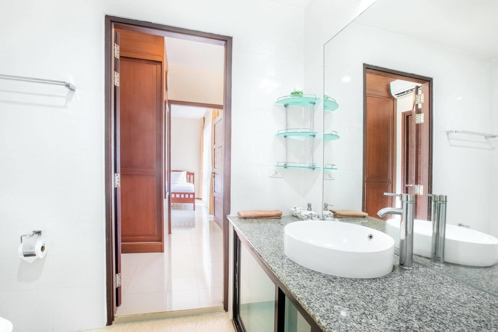 Avanta Condominium Маенам Экстерьер фото